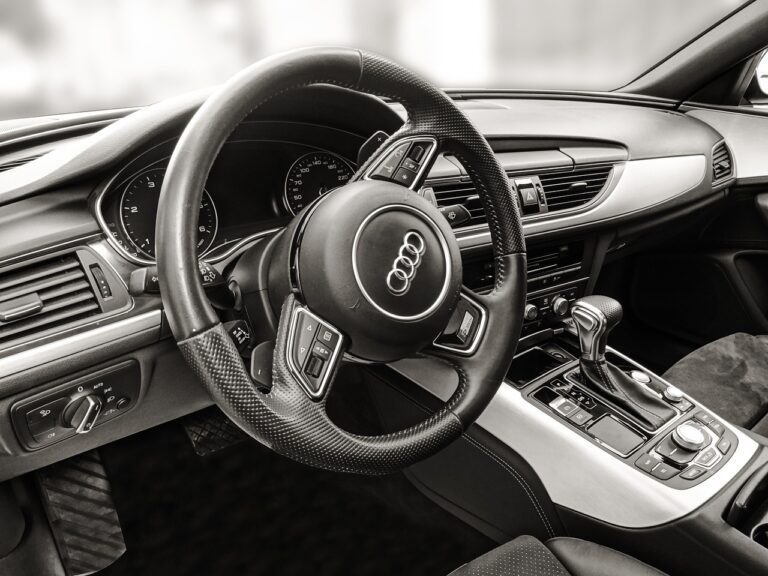 car, auto, automobile-1140468.jpg
